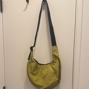 Baggu lemongrass med crescent